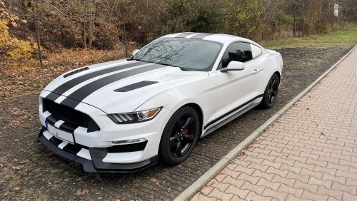 Ford Mustang 3.7 V6 Coupe na 6h - Voucher: - Main image