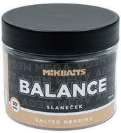 Mikbaits Mega Balance Slaneček 300 ml 30 mm - Boilies