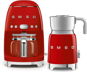 SMEG 50's Retro Style Překapávač 1,4l 10 cup červený + Šlehač mléka 0,6l červený - Set