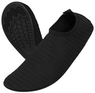 Trizand 27498 Boty do vody unisex, vel. 45, černé - Water Slips