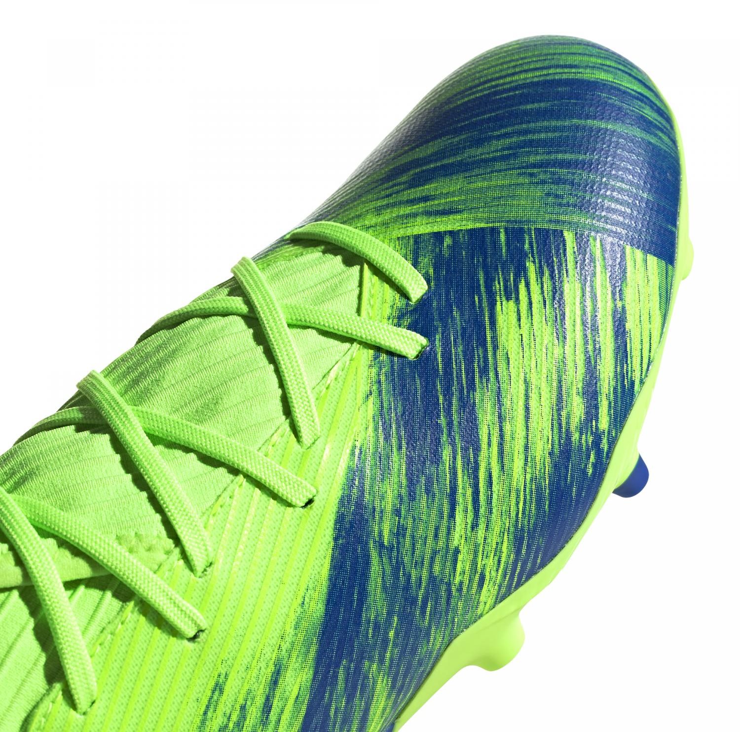 Adidas hotsell nemeziz 33