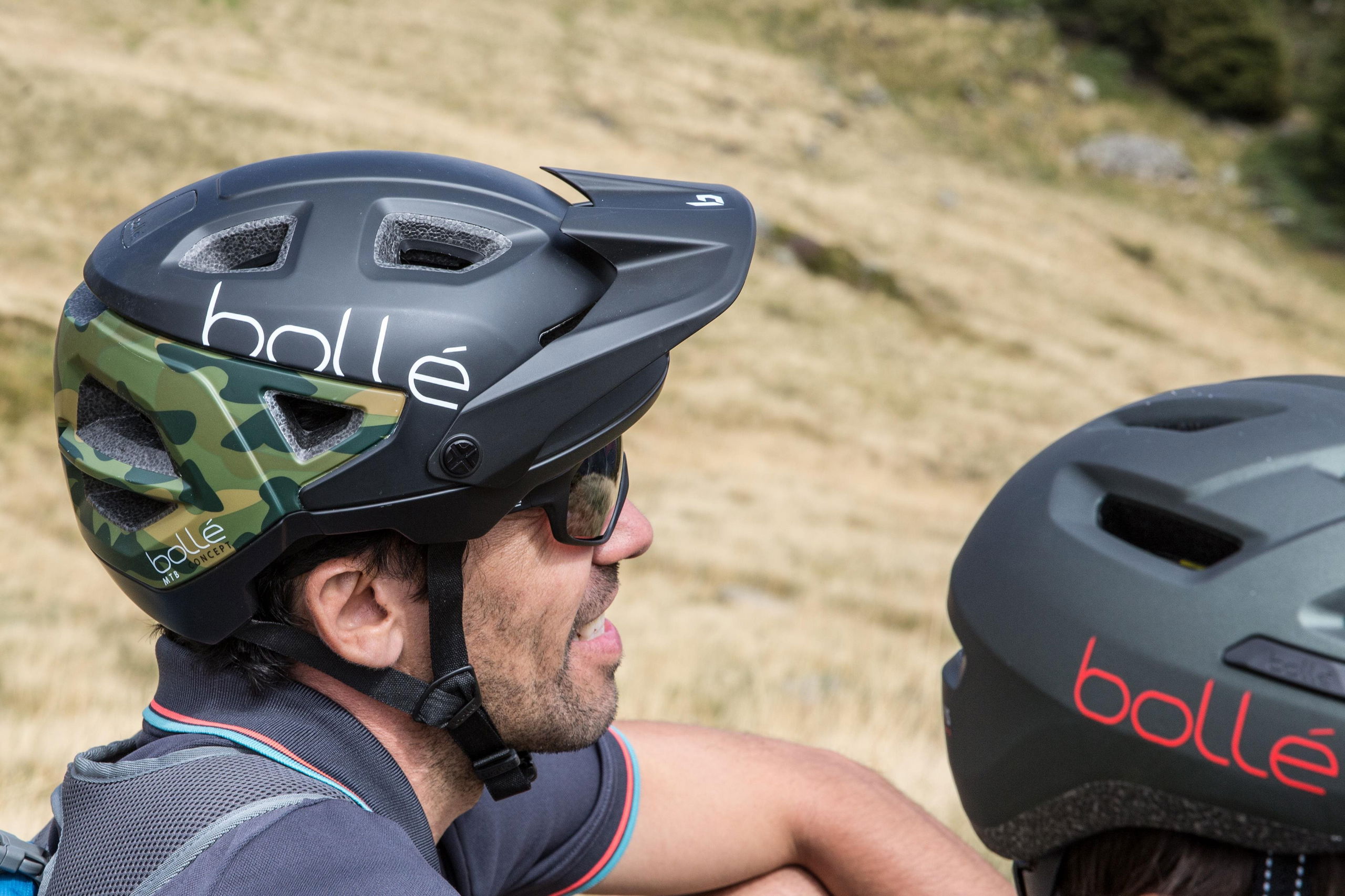 Bolle best sale trackdown helmet