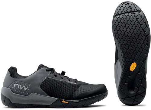 All mountain Northwave Multicross Black 42 - Spikes - Main image