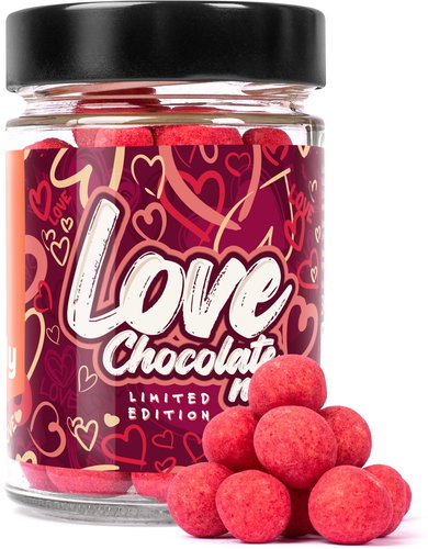 GRIZLY Love Lískové ořechy v bílé čokoládě a malinovém prachu 180 g - Nuts - Main image