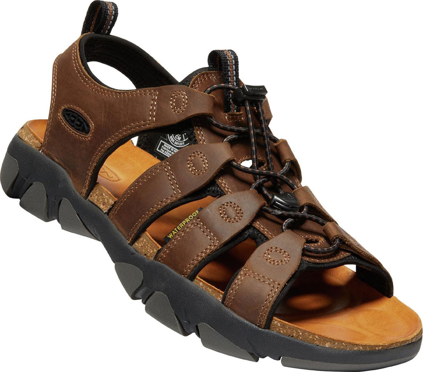 Keen Clearwater Leather CNX Women's Performance Sandals | Outside.co.uk