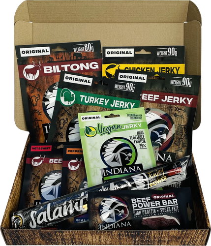 Indiana Jerky ajándékdoboz, 213 g - 9 darab Fő fotó Indiana Jerky ajándékdoboz, 213 g - 9 darab - Szárított hús - Fő fotó