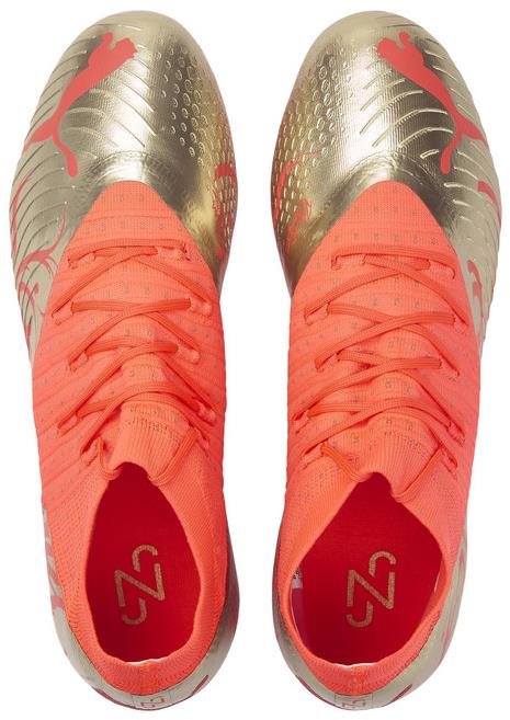 Peach on sale football boots