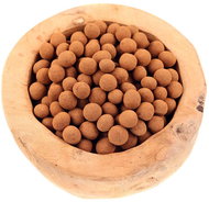 WORLD OF NUTS Hazelnut kernels in milk chocolate coating with cinnamon 250g - Nuts