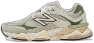 New Balance 9060 Olivine, EU 43 / 275 mm - Tenisky
