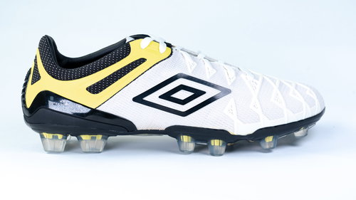 Umbro UX- CONCEPT HG White/Black/Burgundy, size 45 EU/290mm - Football Boots - Main image