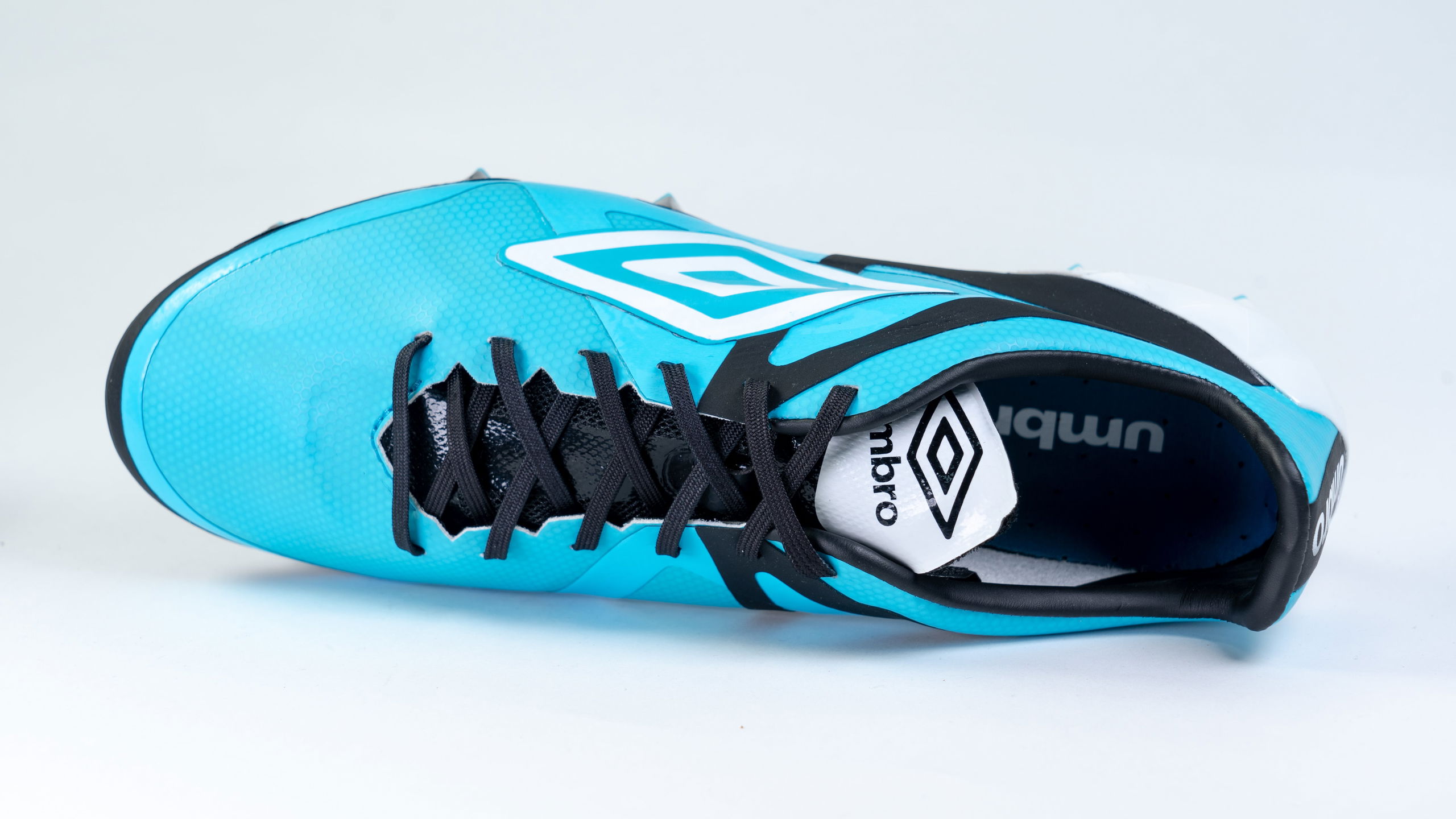 Umbro velocita premier clearance hg