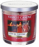YANKEE CANDLE Décor Small 198g Cosy By The Fire - Candle