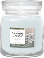 YANKEE CANDLE Signature Snow Kissed Pine 110 g - Candle