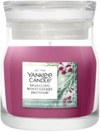 YANKEE CANDLE Signature Sparkling Winterberry 110g - Candle