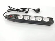 IN Přepěťová ochrana s 5 zásuvkami a 3 USB - Přepěťová ochrana