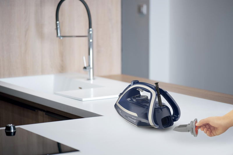 Tefal FV6830E0 Ultragliss Anti-Calc Plus