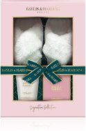 BAYLIS & HARDING Body Care Set with Slippers - Jojoba, Vanilla & Almond Oil - Cosmetic Gift Set