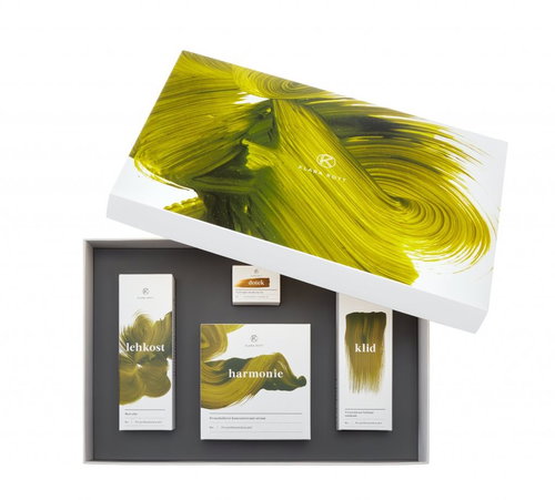 KLARA ROTT Organic Gift Box for Problematic Skin - Cosmetic Gift Set - Main image
