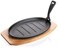 BANQUET Cast Iron on a Wooden Board A06297 - Pan