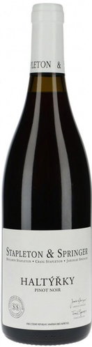 STAPLETON AND SPRINGER Haltýřky Pinot Noir 2015 Organic 750ml - Wine - Main image