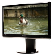 24" LCD SAMSUNG 2494HM - černá lesklá (Black Glossy), 50000:1, 300cd/m2, 5ms, 1920x1080, DVI, pivot, - LCD Monitor