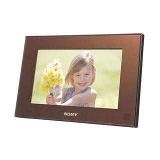7" LCD SONY DPFV70T Photo Frame brown Main image 7" LCD SONY DPFV70T Photo Frame brown - Digital Photo Frame - Main image