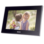 7" LCD SONY DPFV700 Photo Frame - Digital Photo Frame