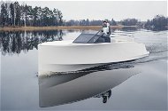Q Yachts Q30 - Electric boat