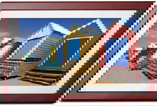 32" BRAUN DigiFrame 3200 brown wood - Digital Photo Frame - Main image