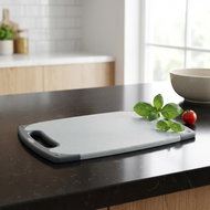 ZELLER Prkénko krájecí plastové šedé 25 × 15 × 0,9 cm - Prkénko