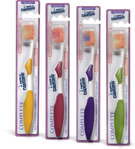 PASTA DEL CAPITANO Spazzolino Complete Medium - Toothbrush - Main image